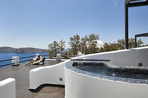 Oia Suites