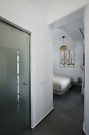 Oia Suites