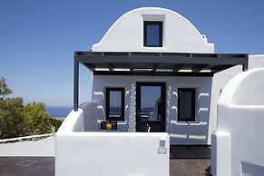 Oia Suites