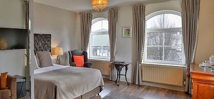 Brook Lodge Boutique Hotel