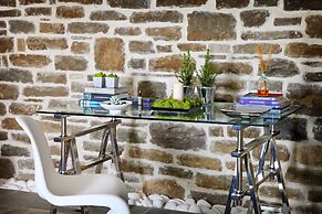 Mikro Papigo 1700 Hotel & Spa