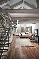 Mikro Papigo 1700 Hotel & Spa