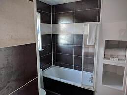 OYO Mayfair Hotel - Isle Of Wight