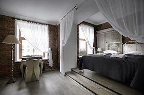 ReMarka Hotel on Stolyarniy