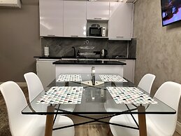 ReMarka Hotel on Stolyarniy