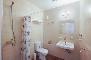 ReMarka Hotel on Stolyarniy