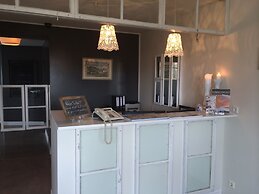 Skjaldarvik Guest House