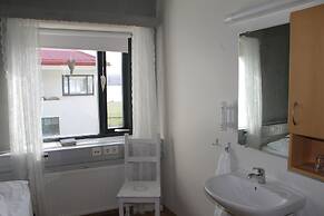 Skjaldarvik Guest House
