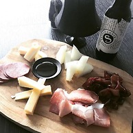 Skjaldarvik Guest House