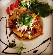 Skjaldarvik Guest House