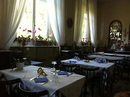 Hotel Pensione Moderna