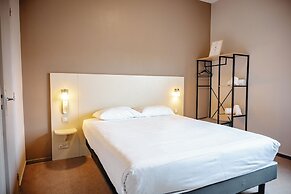Brit Hotel L'Arrivée Guingamp