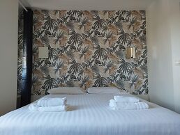 Brit Hotel L'Arrivée Guingamp