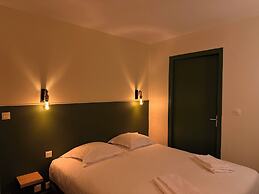 Brit Hotel L'Arrivée Guingamp