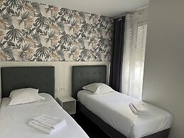 Brit Hotel L'Arrivée Guingamp