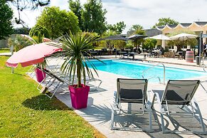 Brit Hotel Nantes Vigneux - L'Atlantel