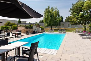 Brit Hotel Nantes Vigneux - L'Atlantel