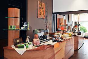 Brit Hotel Nantes Vigneux - L'Atlantel