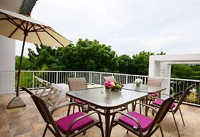 Franjipani Resort Hua Hin
