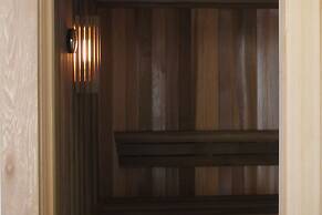 Seacrest Beachfront Holiday Apartments