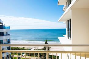 Seacrest Beachfront Holiday Apartments