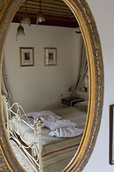 Melinas Boutique Hotel