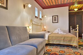 Melinas Boutique Hotel