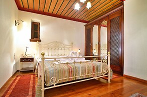 Melinas Boutique Hotel