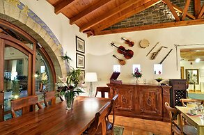 Melinas Boutique Hotel