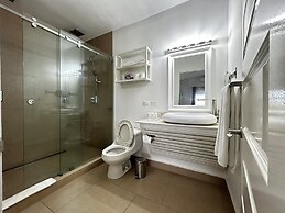 Eden Beach Resort