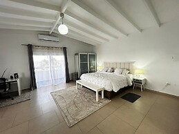 Eden Beach Resort