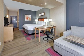 La Quinta Inn & Suites by Wyndham Dallas Love Field