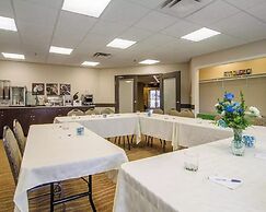 Travelodge Suites by Wyndham Estevan