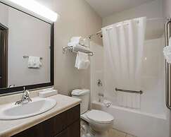 Travelodge Suites by Wyndham Estevan