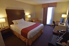 Travelodge by Wyndham North Battleford