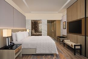 Le Meridien Surat