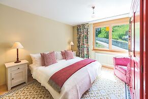 Mountain Exposure Luxury Chalets & Penthouses & Apartments