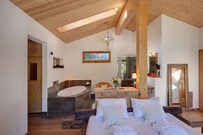 Mountain Exposure Luxury Chalets & Penthouses & Apartments