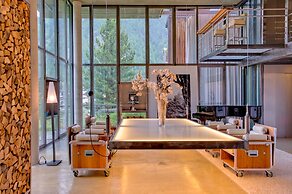 Mountain Exposure Luxury Chalets & Penthouses & Apartments