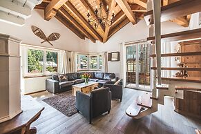 Mountain Exposure Luxury Chalets & Penthouses & Apartments