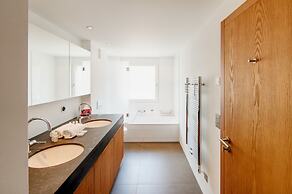 Mountain Exposure Luxury Chalets & Penthouses & Apartments