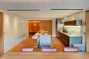 Mountain Exposure Luxury Chalets & Penthouses & Apartments