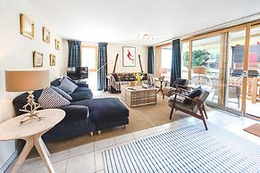 Mountain Exposure Luxury Chalets & Penthouses & Apartments