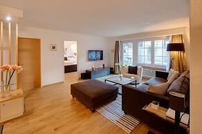 Mountain Exposure Luxury Chalets & Penthouses & Apartments