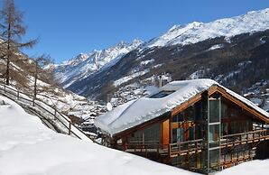 Luxury Chalets & Apartments by MX Zermatt