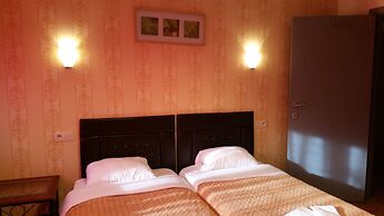 Sun Rise Apart Hotel