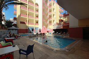 Elegant Baronessa Apart Hotel