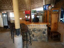 L'Oasis Lodge & Restaurant