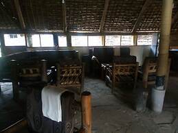 L'Oasis Lodge & Restaurant