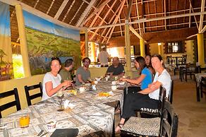 L'Oasis Lodge & Restaurant